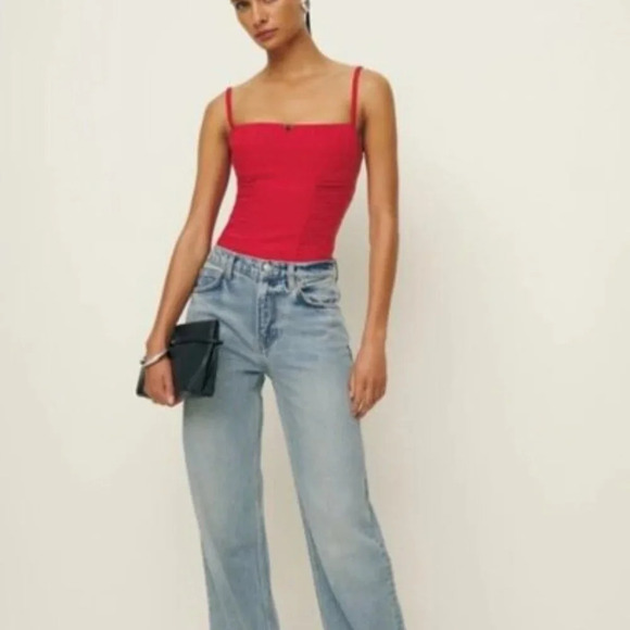 NEW Reformation Emery Linen Top in Lipstick Red Flower Detail | size 0 - Picture 4 of 11